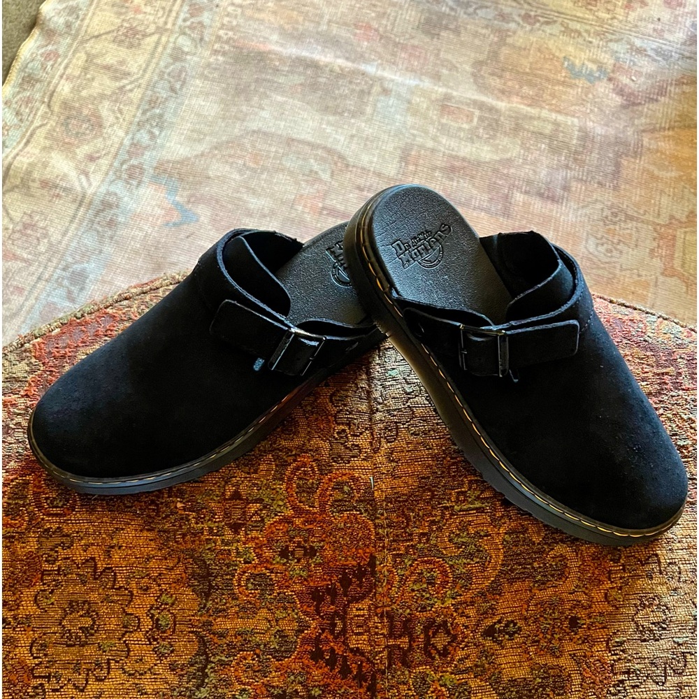 Dr Martens Carlson Black Suede Sz L10/M9 Brand new never worn no box.